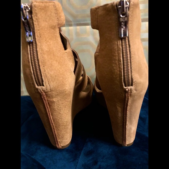 BCBGENERATION BG-TORREZ NWOT - Picture 3 of 5